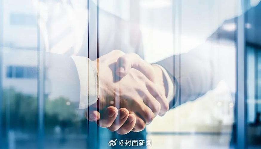 年纪轻轻却人脉很广的人