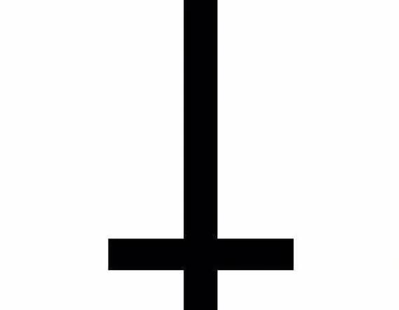十字架和逆十字