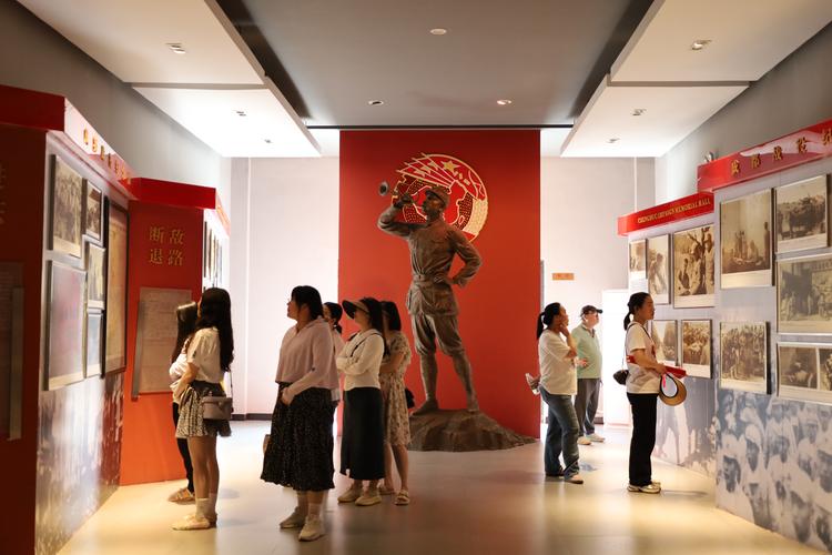 鏖战襄阳红色装备怎么获得