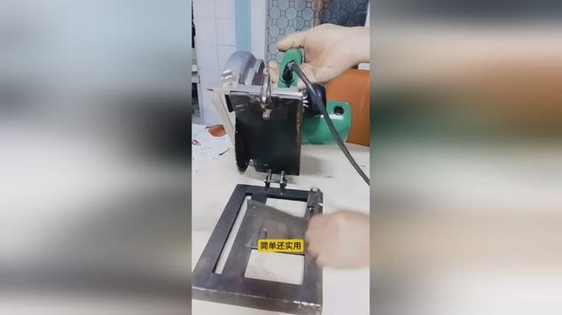 手提锯怎么改成台锯