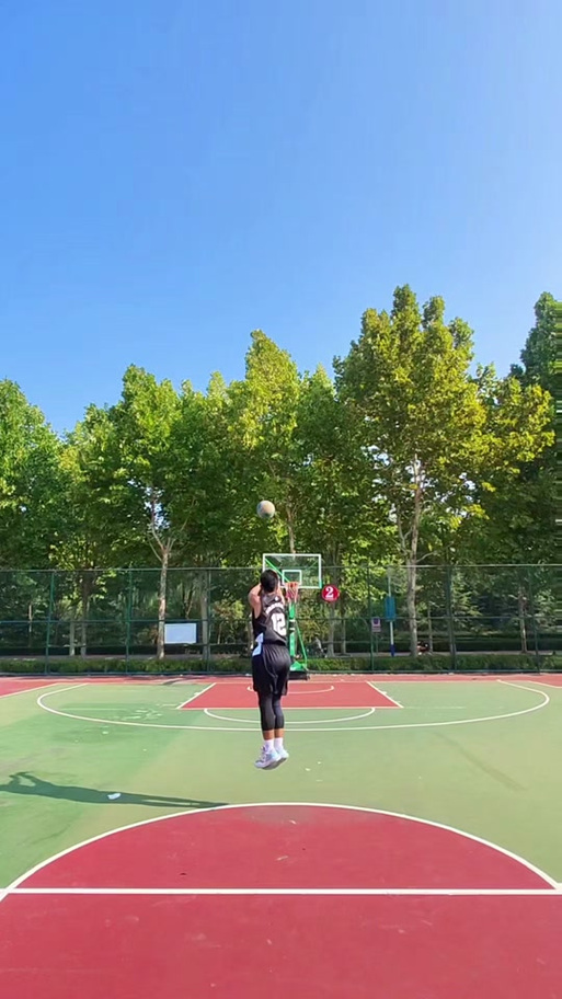 抖音篮球奥利给免广告
