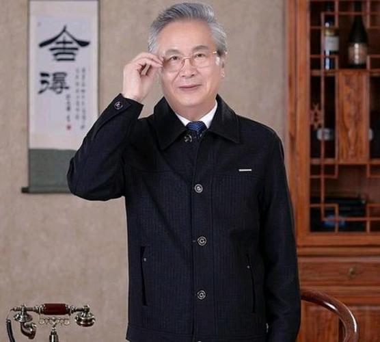 70岁老人需要偏光镜吗