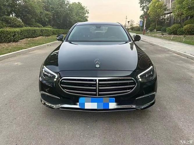 奔驰e300有几种颜色