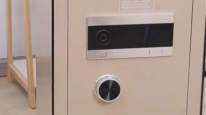 保险柜如何添加指纹